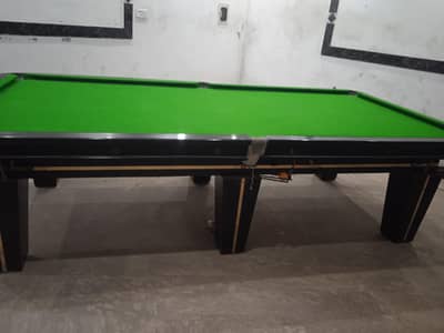 snooker table 10/5 size