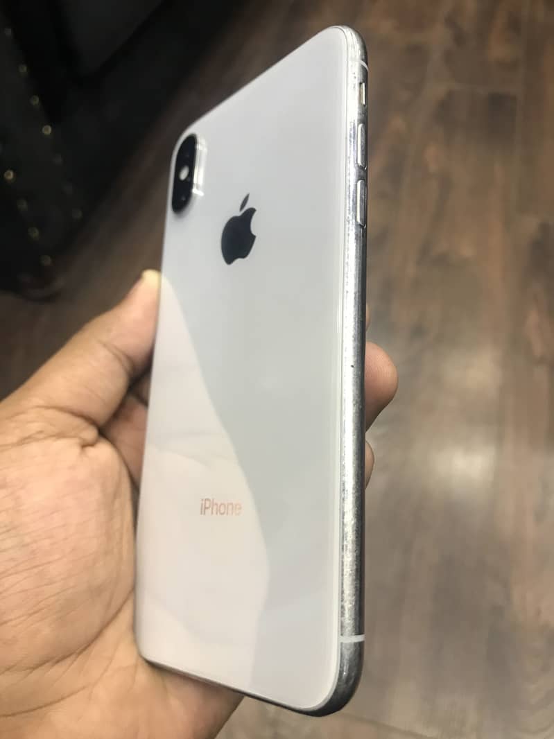Apple iPhone X 2