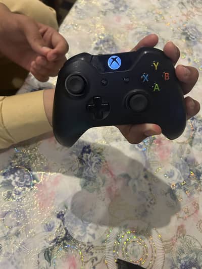 X box one 10/10 condition