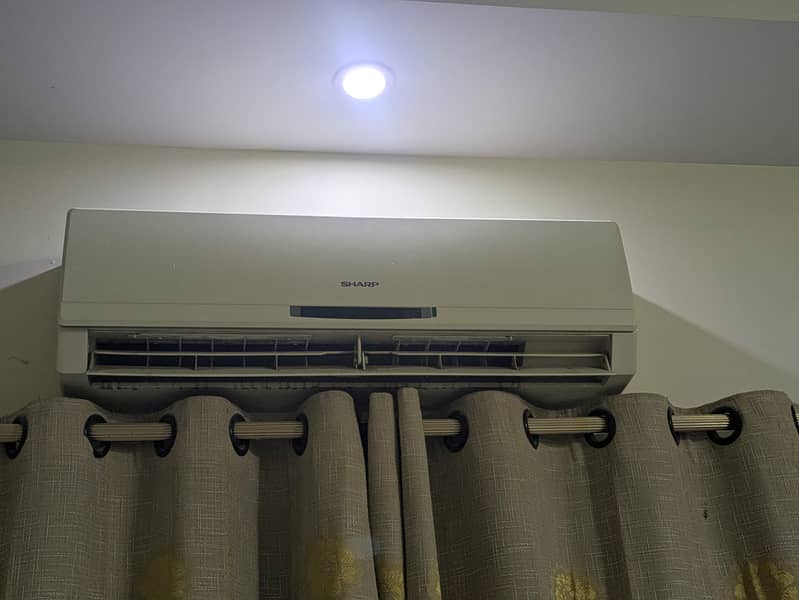 Sharp a split AC 0