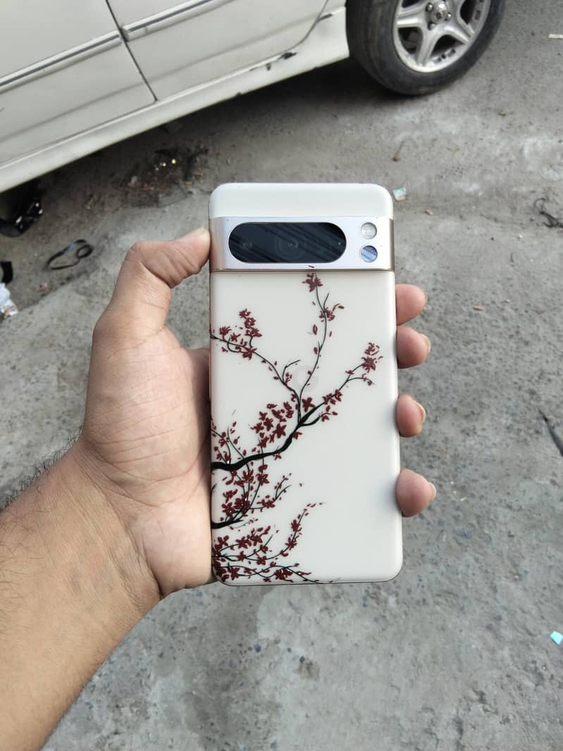 Google Pixel 8 Pro 0