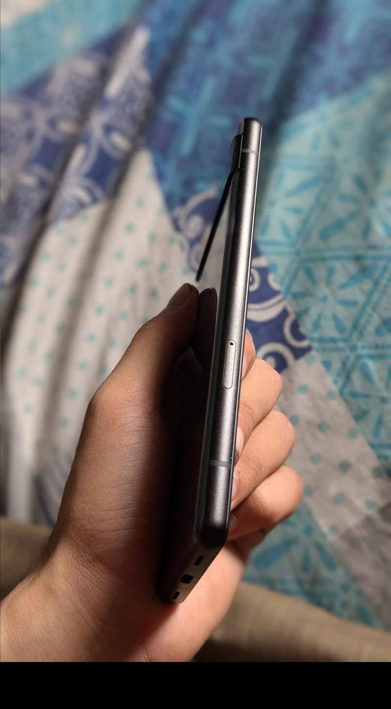 Google Pixel 6a 3