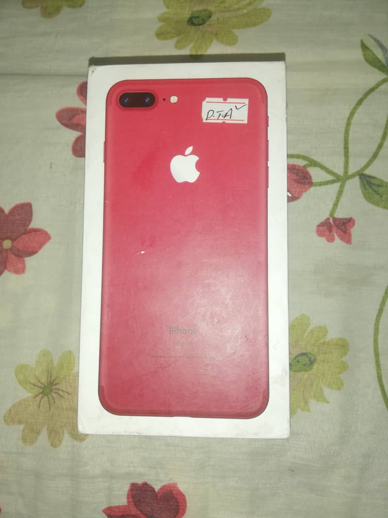 Apple iPhone 8 Plus 4