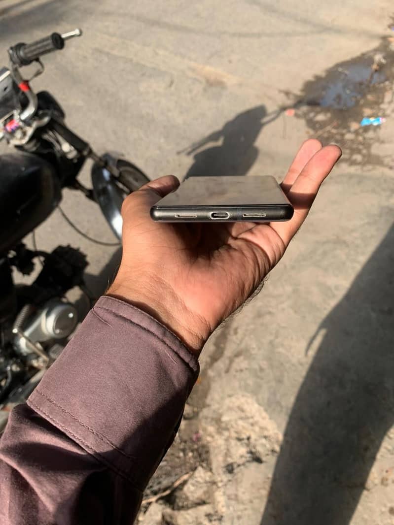 Google Pixel 6 5