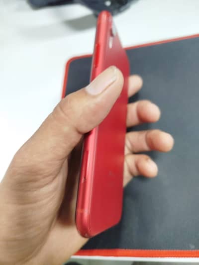 Apple iPhone XR