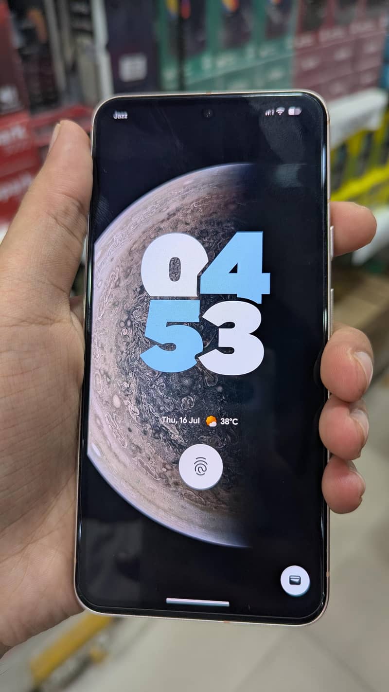 Google Pixel 8 3