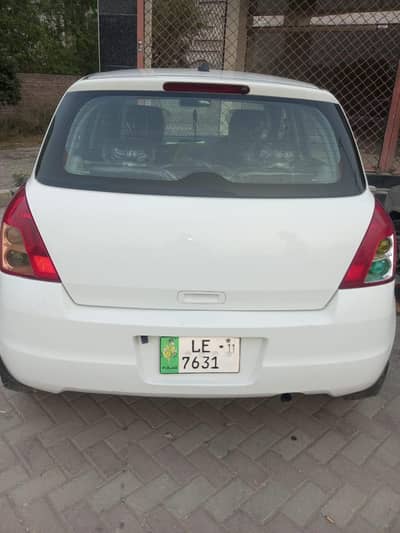 Suzuki Swift 2011