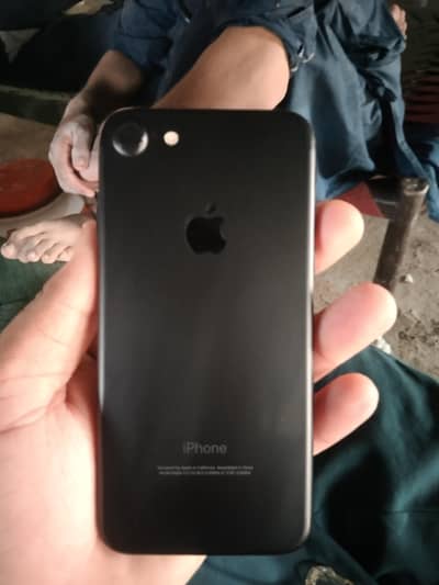 I phone 7.10by10 ha Koi masla Nahin hai 4  sim time