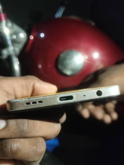 OPPO F21 Pro