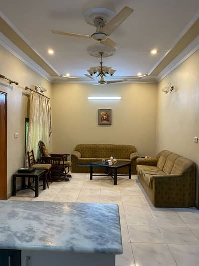 Well Maintained House For Sale 160 Sq. Yards - Ground + 2