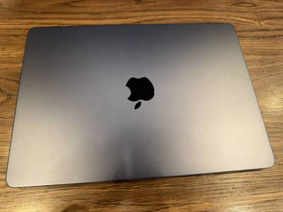 Apple MacBook Air M5 | Only 3 Battery Cycles | Box & Receipt