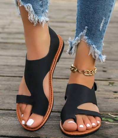 Comfortable black flats for summer