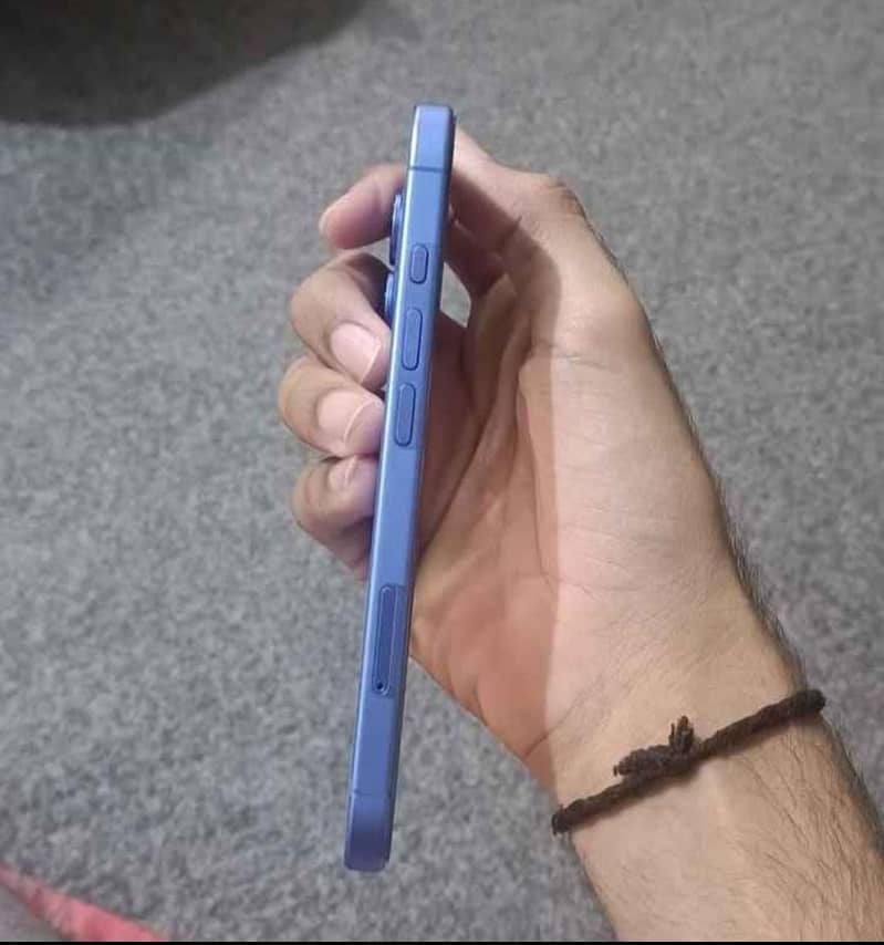 IPHONE 16 MDM 1