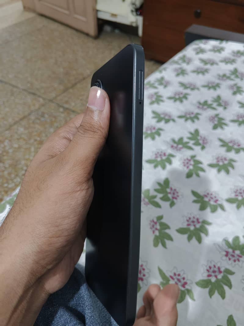 Itel S25 1