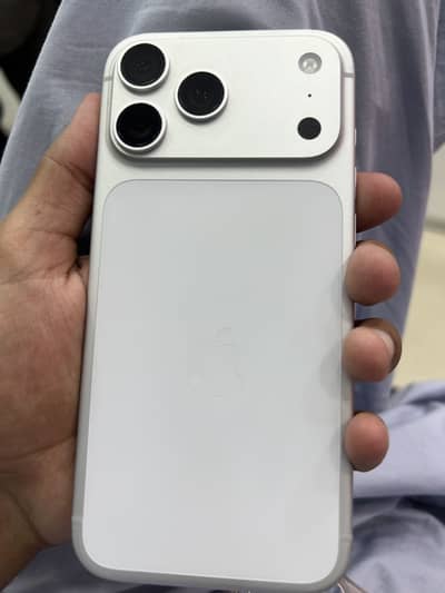 Apple iPhone 17 Pro Max 256gb jv full box 12 cycle