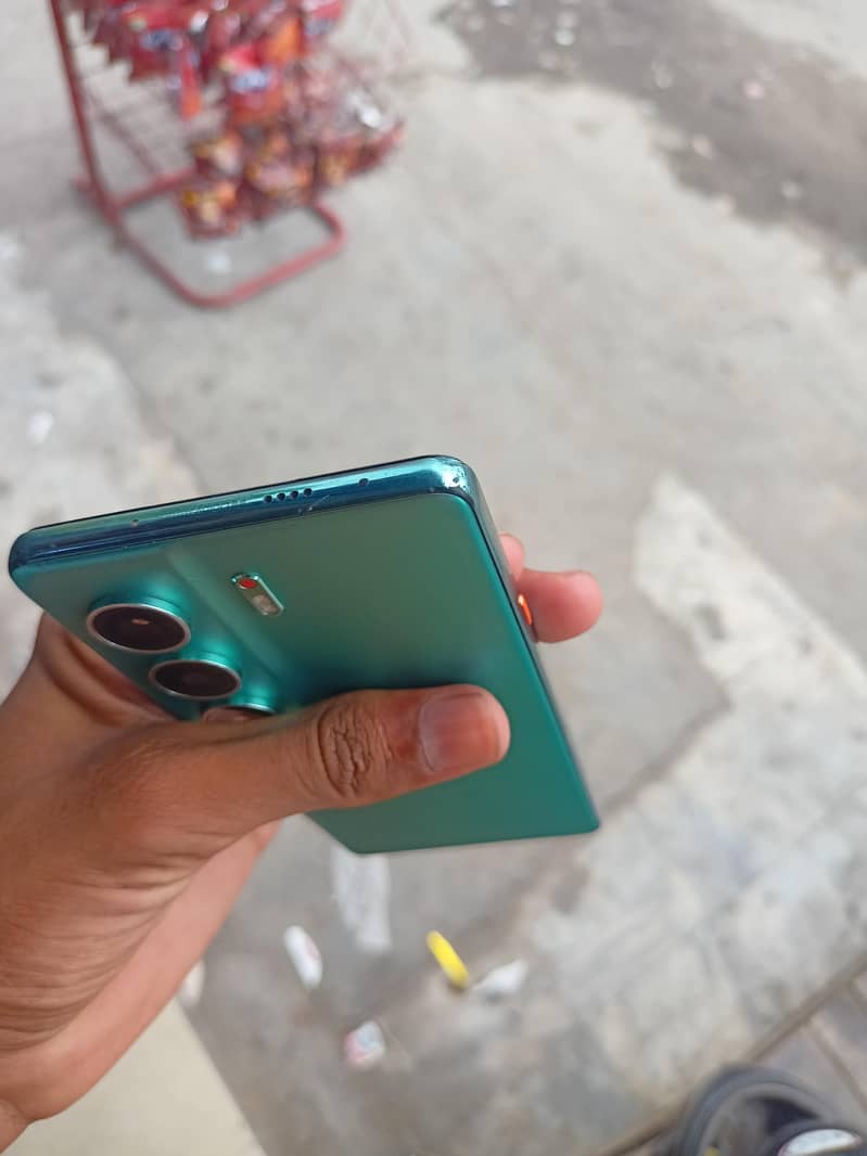 Tecno CAMON 40 4