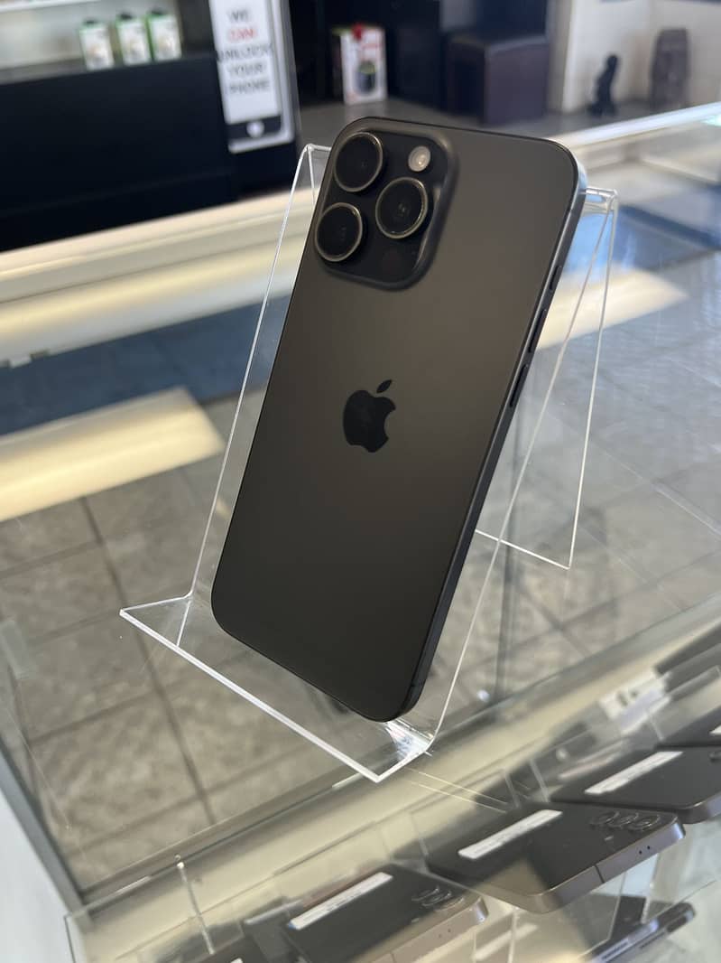 iphone 15 pro max 0