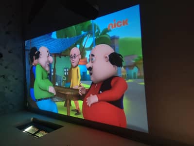 HY 300 pro Smart Android Projector Auto focus 4k Display