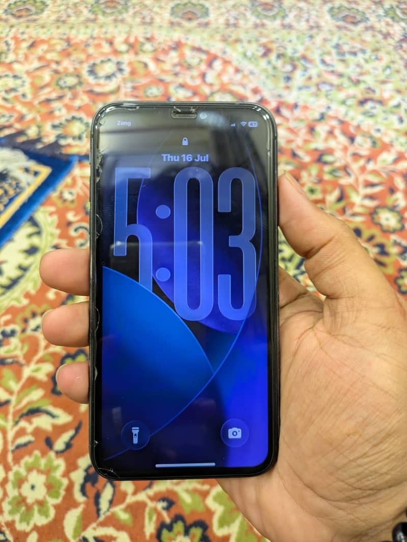 Apple iPhone 11 2