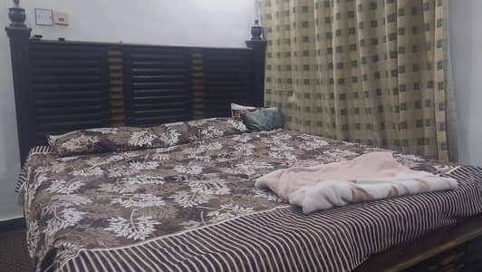king size original wood made double bed