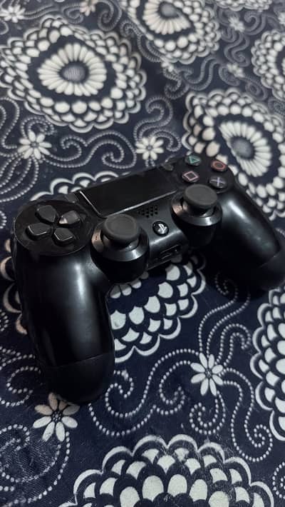 PS4 Original controller for sale
