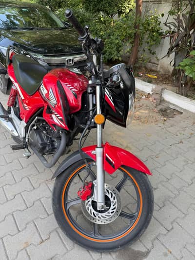 Honda CB 150 F