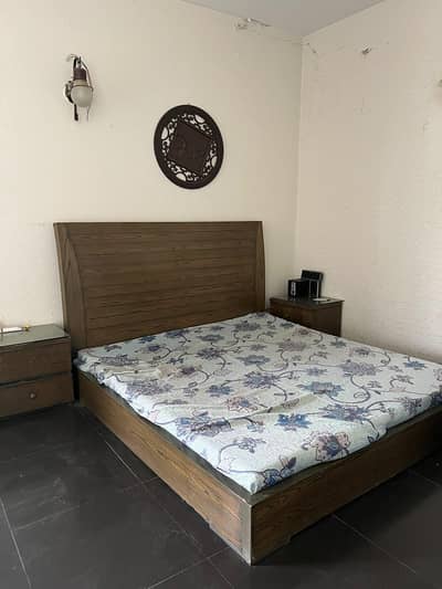King size bed set with mattress