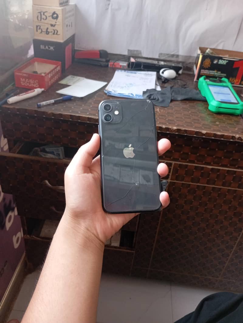 Apple iPhone 11 5