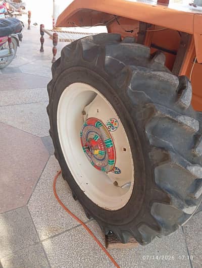 Tractor tyres Both front and Back