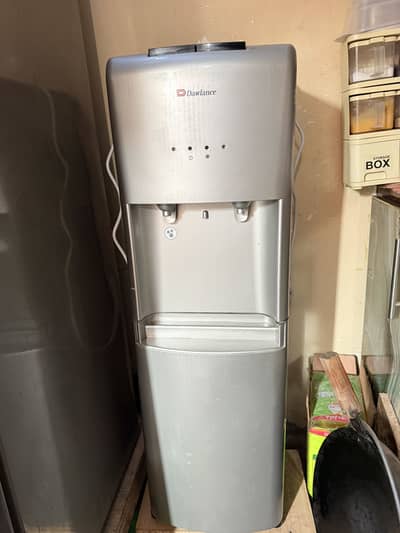 New Dawlance water dispenser WO 1041 SR Model just box open hai 10/10