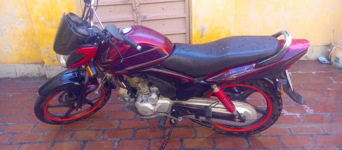 Honda cb125f