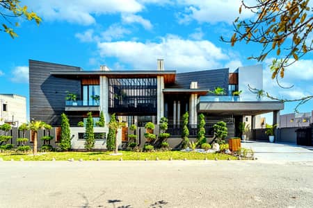 2- KANAL ELEGANT AND FULLY FURNISHED BUNGALOW WITH BASEMENT & SWIMMING POOL IS AVAILABLE WITH 30 KV SOLAR SYSTEM FOR RENT AT SUPER HOT LOCATION CLOSE TO RAYA AND MASJID