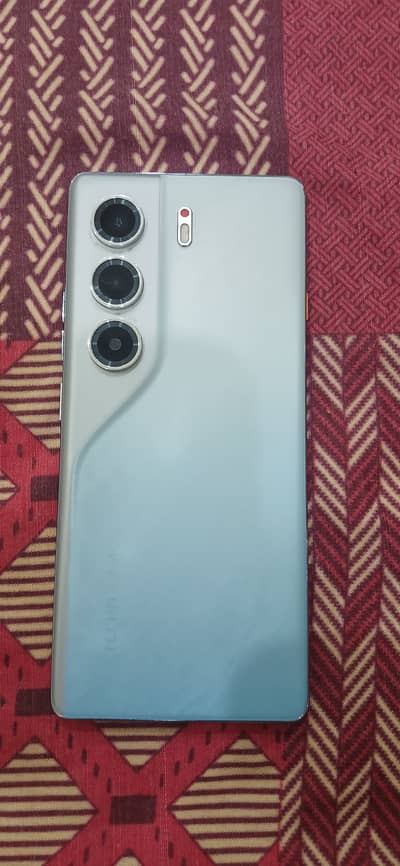 Tecno CAMON 40 Pro For Sale
