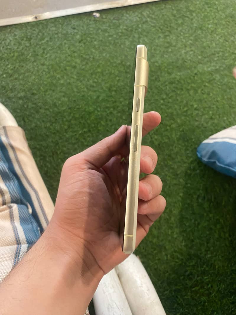 Google Pixel 7 2