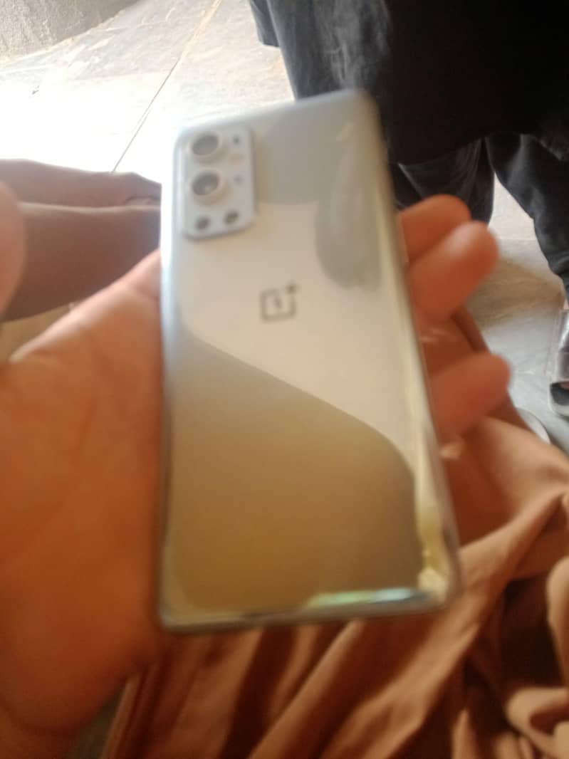 One Plus 9 Pro 1