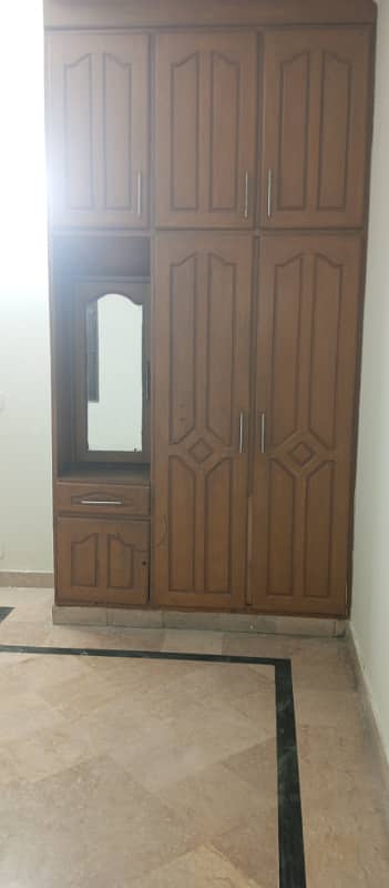 1 kanal uper porshen for rent alkterk gass 2