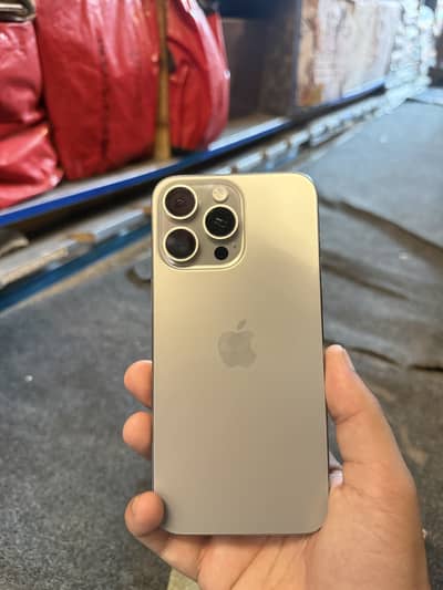 Apple iPhone 15 Pro Max