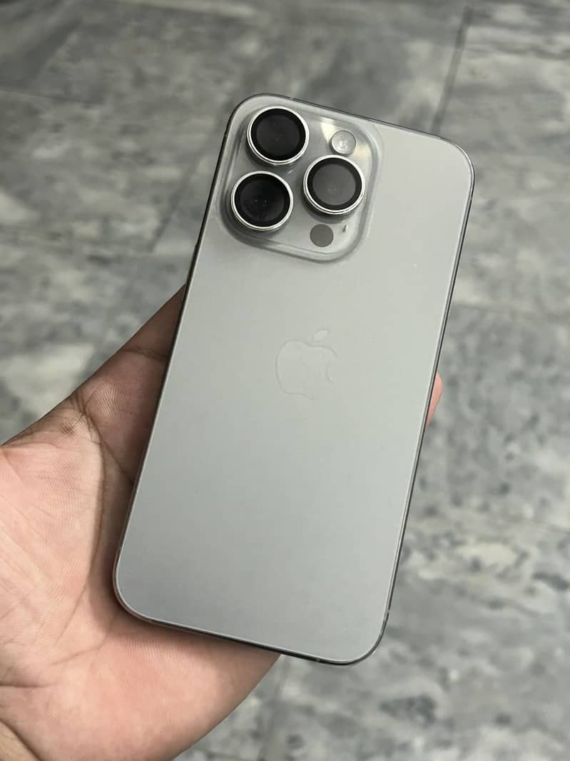 Iphone 15 pro 0
