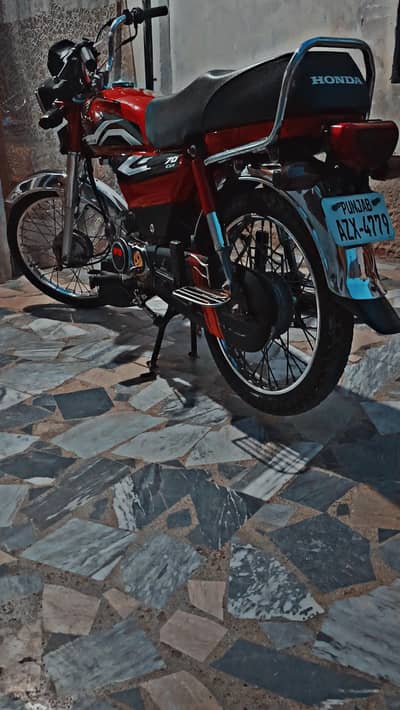 CD 70 2023 Model (Honda)