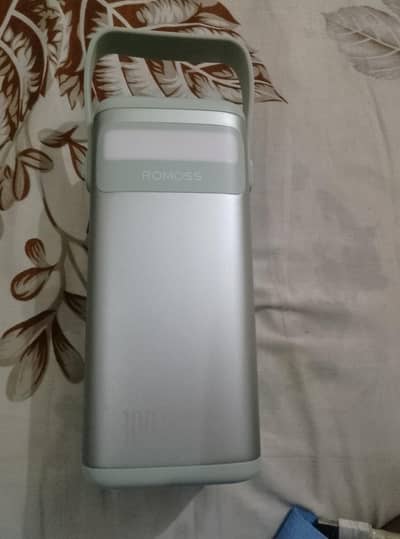 ROMOSS BRAND NEW POWER BANK 100W