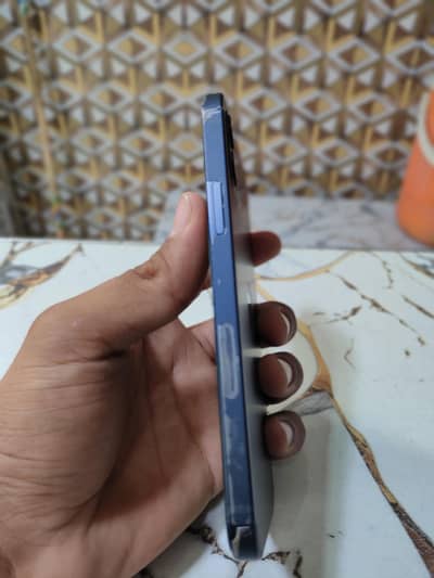 Apple iPhone 12 Non pTa 86 battery 64gb storage waterpack