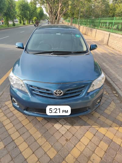 Toyota Corolla Altis 1.6 cruisetronic 2013