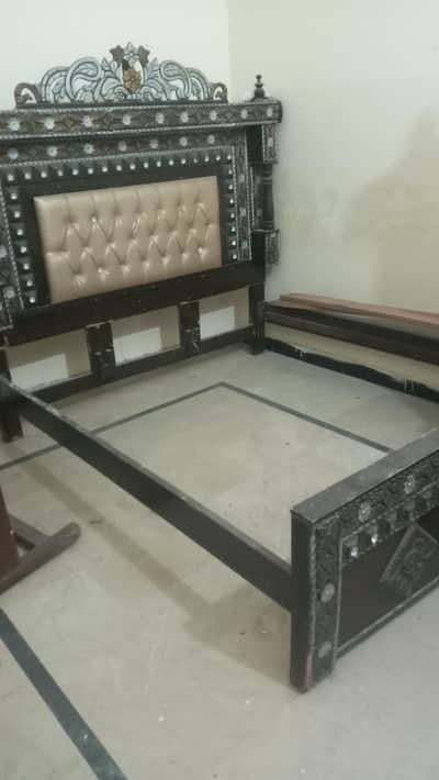 Pure wooden bed with dressing table contact number 03377111427