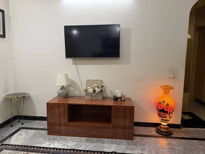 Media table for sale
