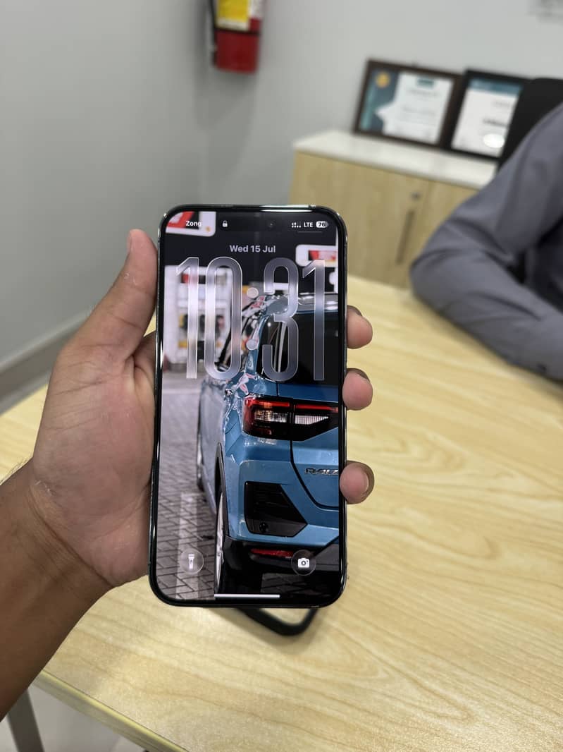 iPhone 14 Pro Max 1