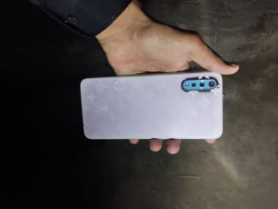 Vivo S1