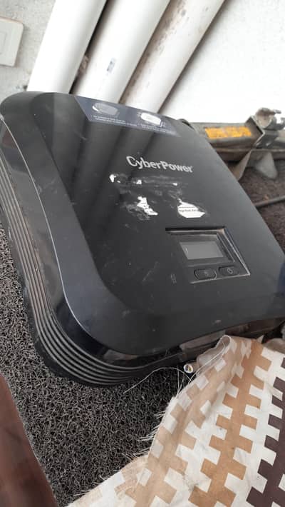 UPS with battery