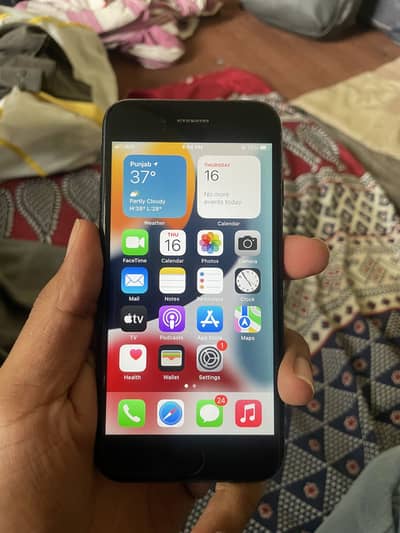 Apple iPhone 7