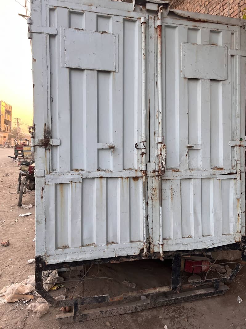 Container 14 ft 5