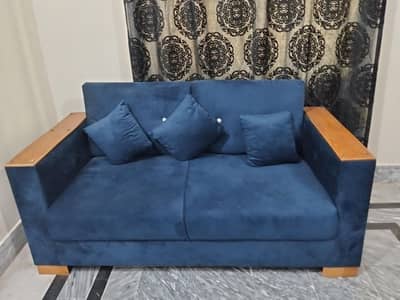 4 seater sofa set with six question